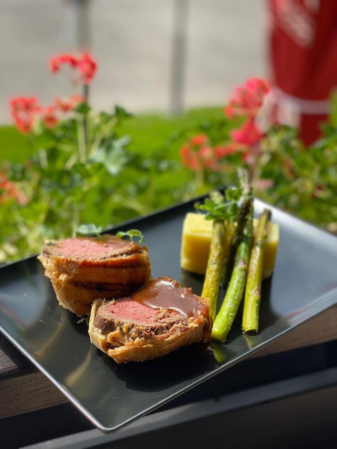 Martini Restaurant & Cazare Sebesel Exteriér fotografie